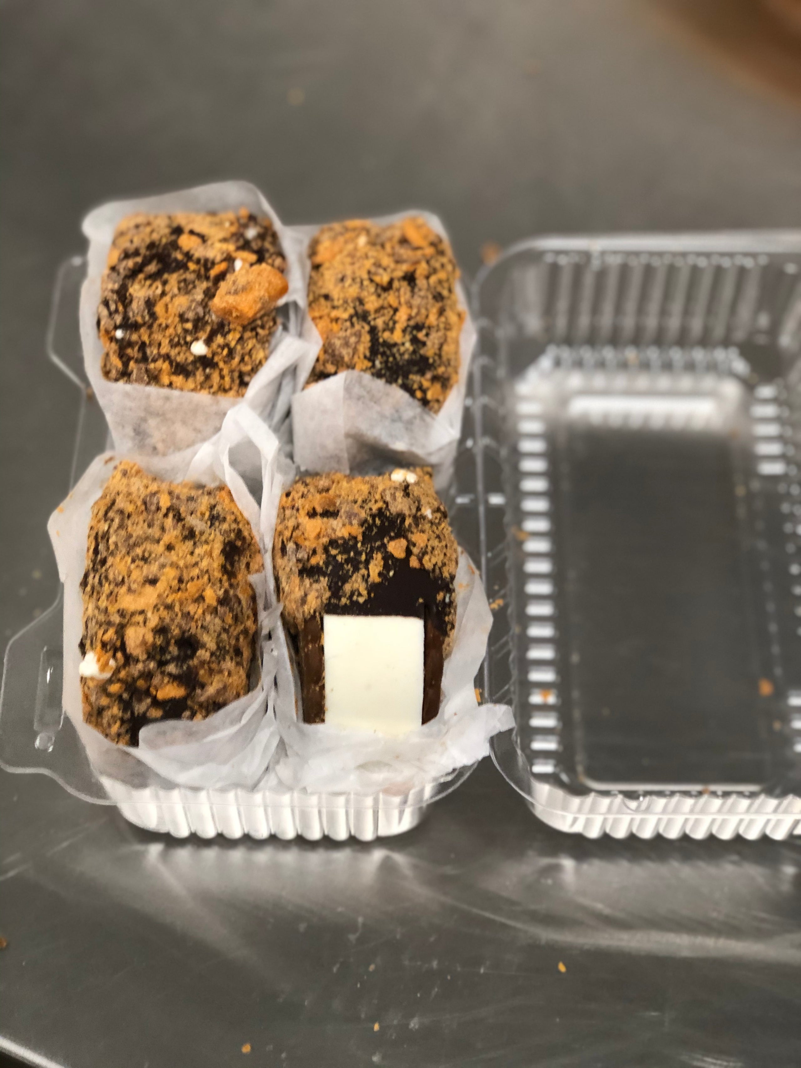 Hand-made Ice Cream Sandwiches - Package of 3